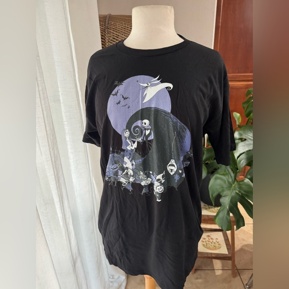 Nightmare‎ Before Christmas Black Graphic T-Shirt with Purple Design